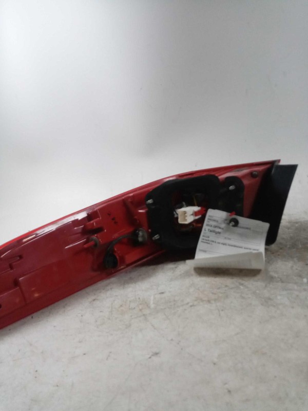2019 KIA OPTIMA Left Tail Light Assembly Blue OEM 342073 Used 60K Miles