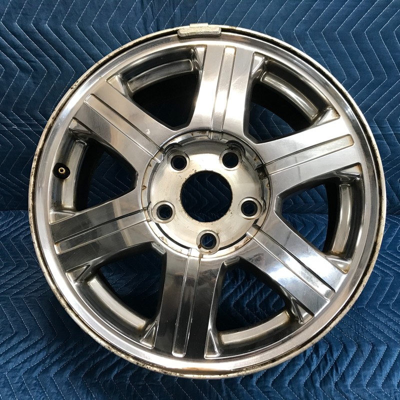 04-08 Chrysler Pacifica Used OEM Wheel 17x7.5 Factory 17" Rim MACHINED