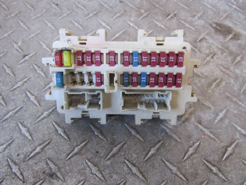 2007 NISSAN XTERRA FUSE BOX INTERIOR UNDER DASH CABIN FUSEBOX 4.0L 6CYL