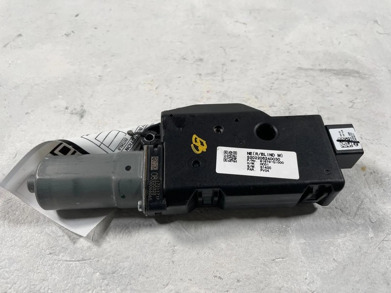 2022-2024 HYUNDAI IONIQ 5 PANORAMIC SUN ROOF SUNROOF MOTOR 81679-GI000 # 108557