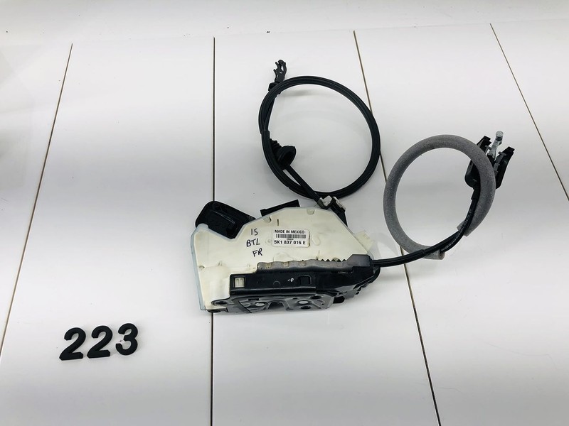 12-19 VOLKSWAGEN BEETLE FRONT RIGHT PASSENGER SIDE DOOR LOCK LATCH ACTUATOR OEM