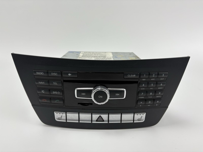 12-15 Mercedes W204 C250 Navigation Command Head Unit DVD CD Audio OEM