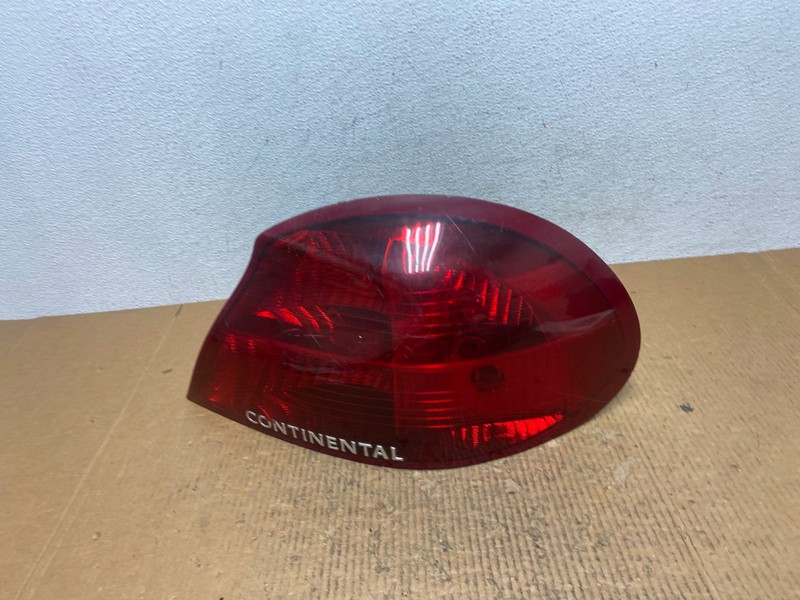1998 - 2002 Lincoln Continental Right Passenger Rh Side Tail Light Oem AE2862 LK