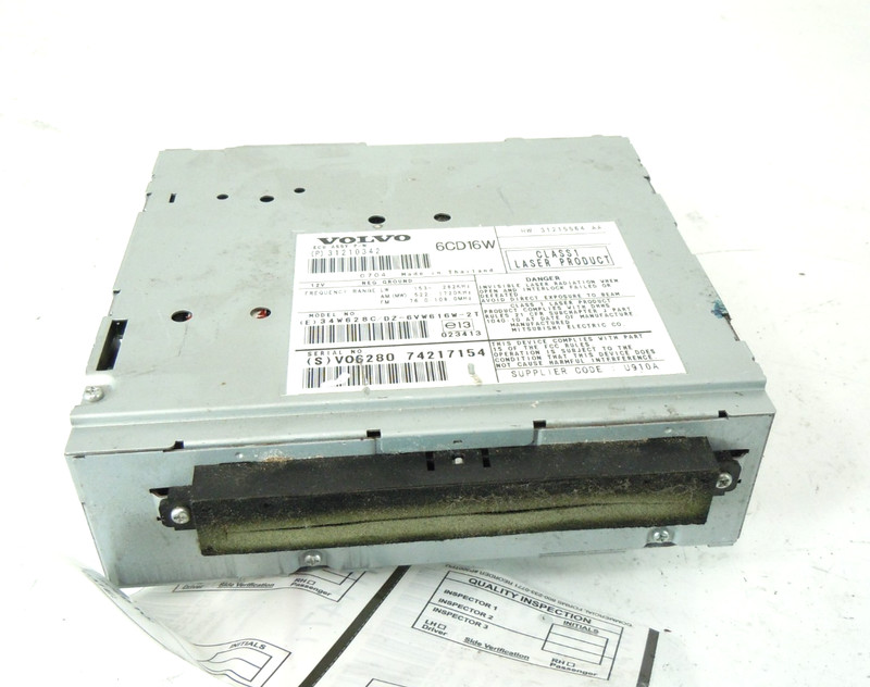 2007-2013 Volvo C70 AM FM Radio CD Disc Player Receiver OEM