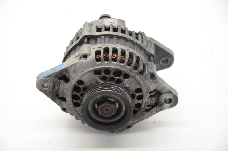 94-96 Nissan 300ZX 2+2 Engine Alternator Assembly