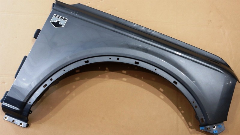 Ford Bronco 4-Dr Front Right Fender Passenger Side M2DB16144AD 2021-2026 OEM