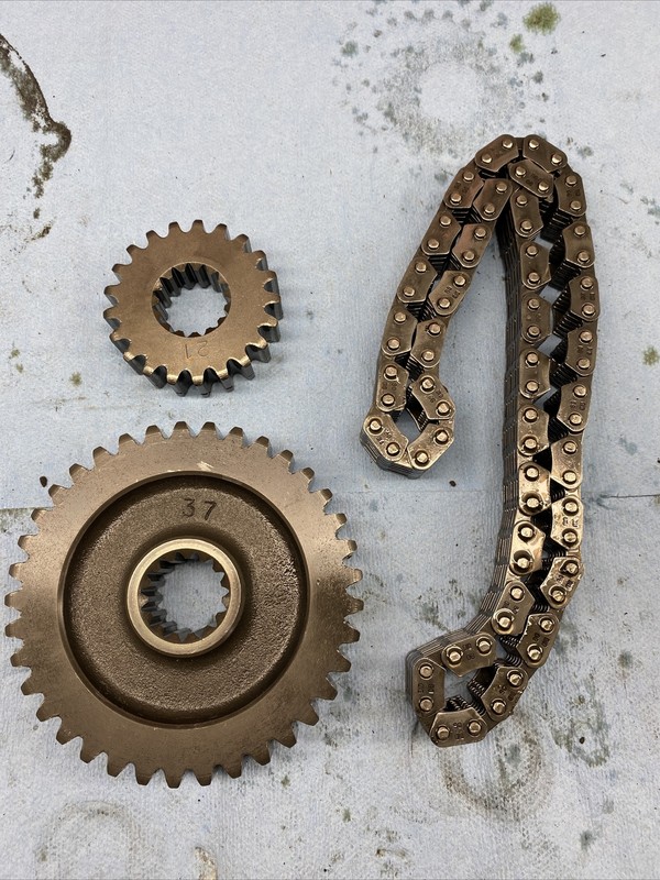 1994 - 1996 YAMAHA VMAX 500 600chaincasegears Sprockets and chain good 21/37