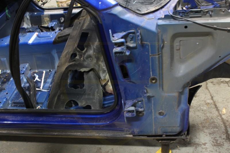 DODGE CHALLENGER 19 20 21 22 23 PASSENGER RIGHT SIDE APERTURE PANEL A PILLAR CUT