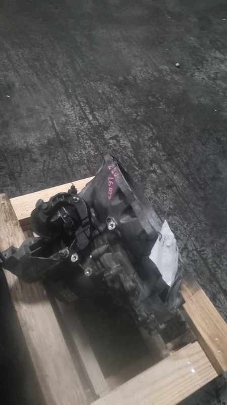 Used Manual Transmission Assembly fits: 2018 Ford Focus MT gasoline 6 speed 1.0L