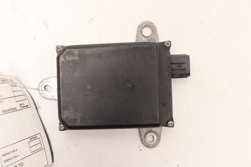 2015 LEXUS GS350 GS450H REAR RIGHT BLIND SPOT RADAR SENSOR MODULE UNIT OEM