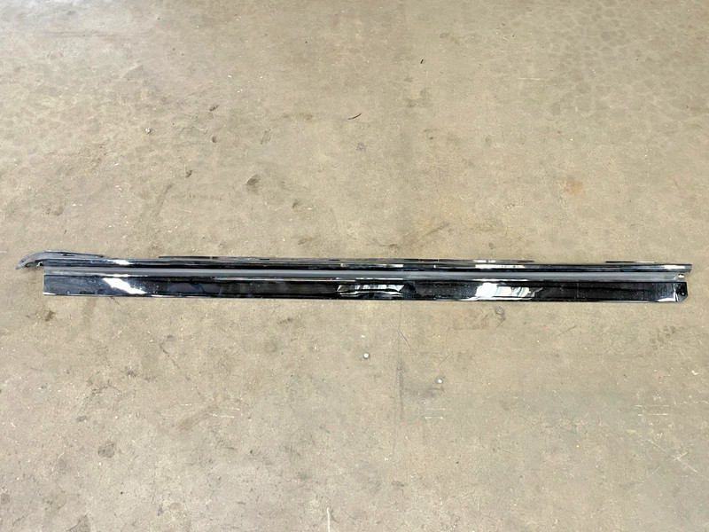 ⭐2024-2026 BUICK ENVISTA RIGHT PASS SIDE SKIRT ROCKER PANEL MOLDING OEM LOT2674