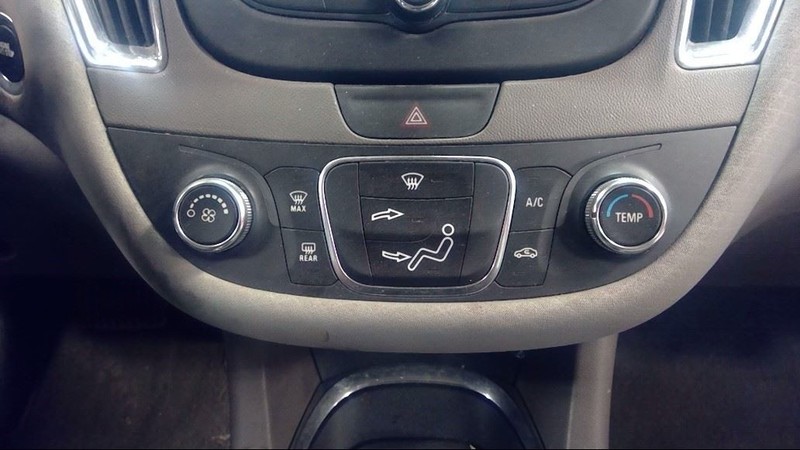 Temperature Control Without Heated Seat L Model Fits 16-17 MALIBU 3448409