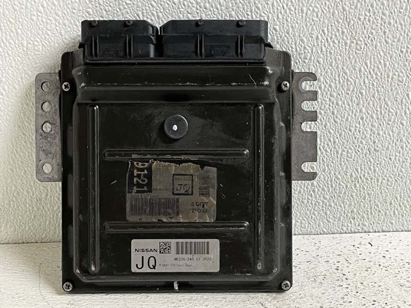 2004 Nissan Armada 5.6 SE 4x4 Engine Computer Ecu Ecm Pcm MEC36 240