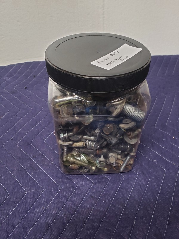 2012 To 18 FORD FOCUSOEM BOLTS 90 Percent From Focus Tear Down