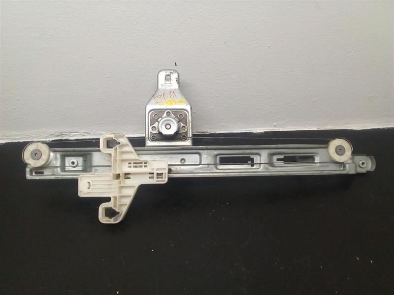07-17 Jeep Compass Rear Right Passenger Manual Window Regulator OEM 05074938AA