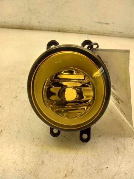 14-16 LEXUS GS350 F-SPORT DRIVER SIDE FRONT FOG LIGHT ASSEMBLY