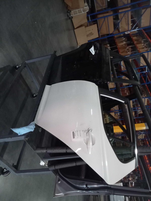 2011 Kia Optima Left Rear Door White OEM 168698 113k Miles
