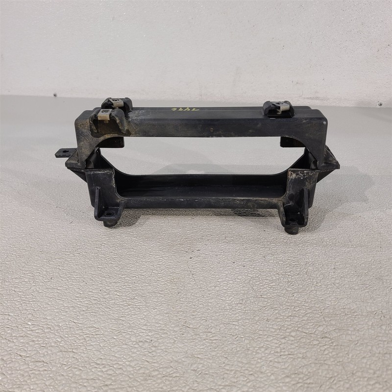 97-98 Corvette C5 Ecm Ecu Pcm Computer Mount Oem Aa7496