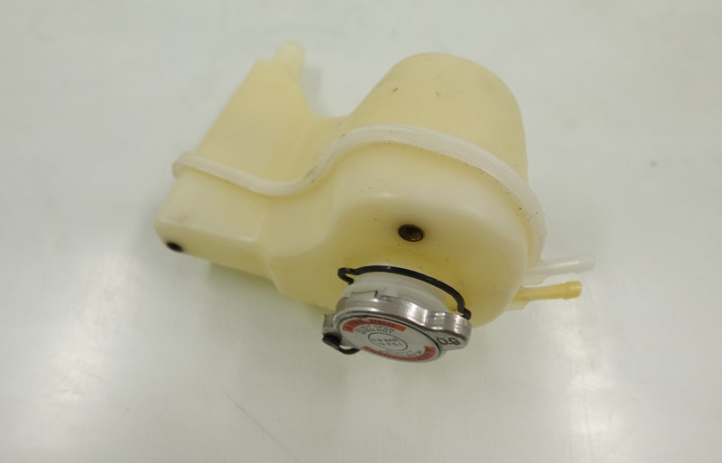 GOOD NO LEAKS 2009-2017 Sea-Doo GTX 155 / RXT-X 260 OEM Coolant Tank 276000265
