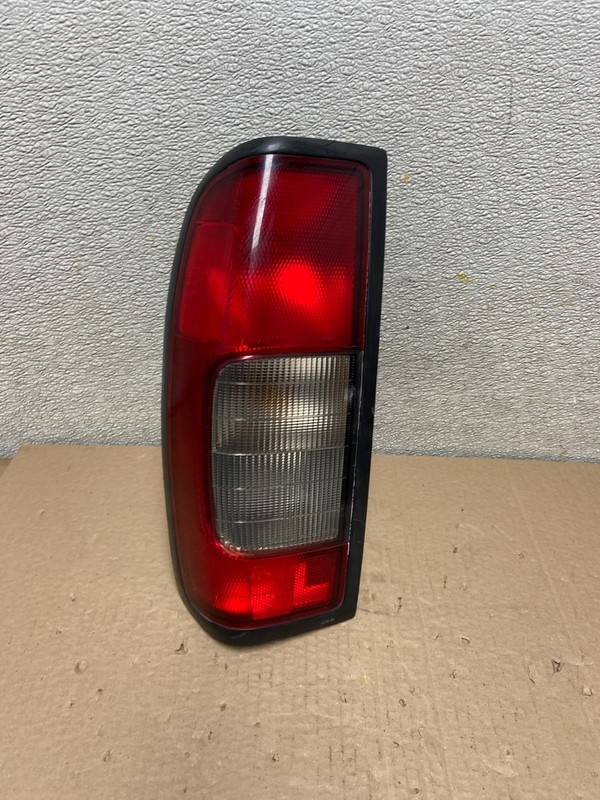 1998 1999 2000 Nissan Frontier Left Driver LH Side Tail light Oem AB2449 LK
