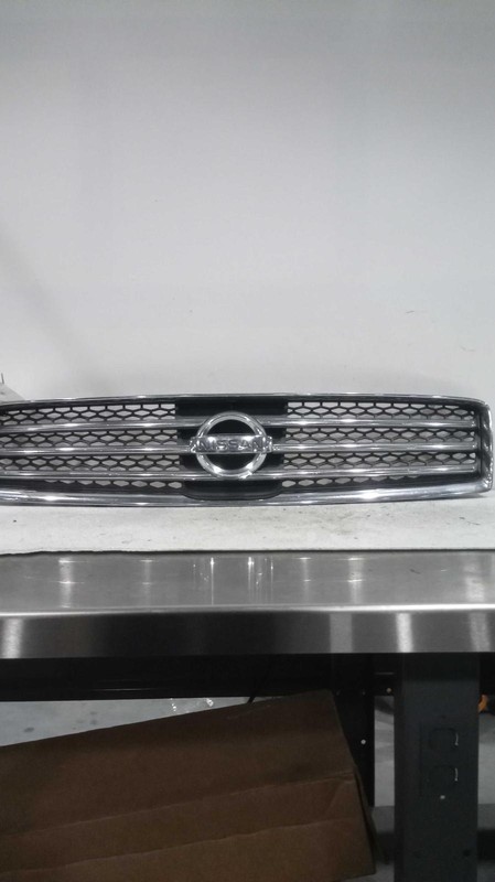 2009-2011 Nissan Maxima OEM Black Grille - Used, 168k Miles, Warranty Included