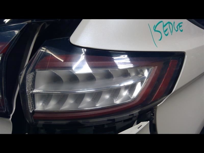 Passenger Tail Light Sport Quarter Panel Mounted Fits 15-18 EDGE 961972