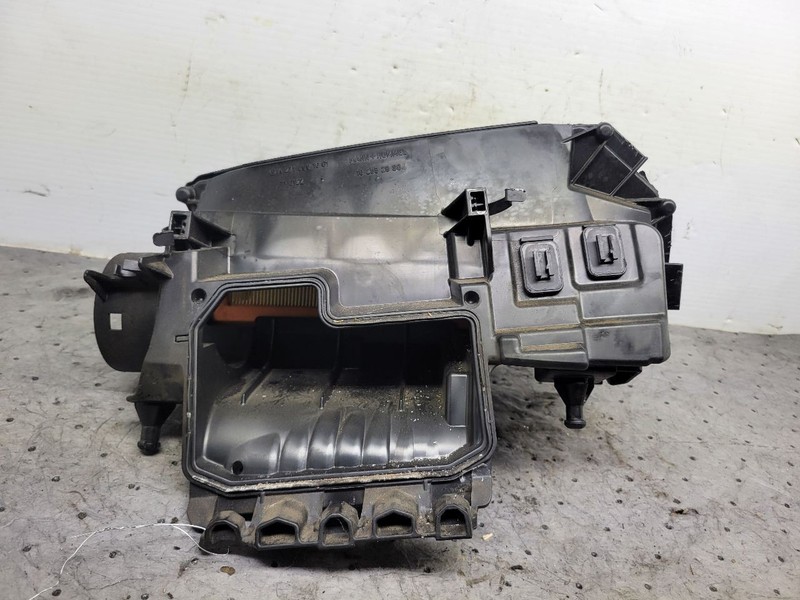 Air Cleaner 204 Type C250 Coupe Body Fits 12-15 MERCEDES C-CLASS 1683554