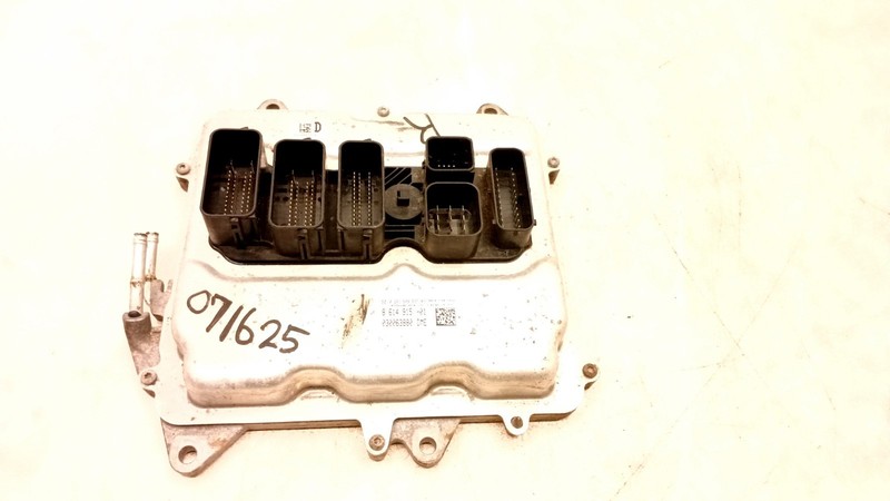 13-15 BMW F01 750i 650i xDRIVE 4.4 ECU ENGINE MODULE COMPUTER RIGHT OEM 071625