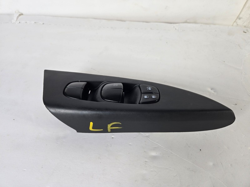 2013-2019 Nissan Sentra Left Front Door Master Window Switch Bezel Trim OEM 5245