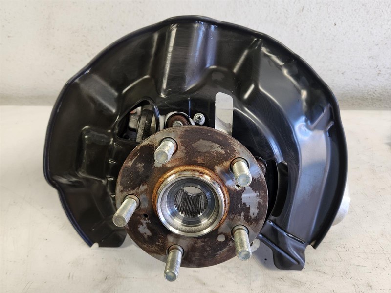 2024-2025 Acura Integra Type-S Front Passenger Spindle Knuckle Hub 51210-T60-J00