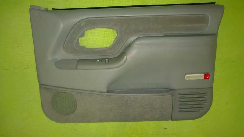 95-00 SIERRA PASSENGER RIGHT FRONT INTERIOR DOOR PANEL 2414-11