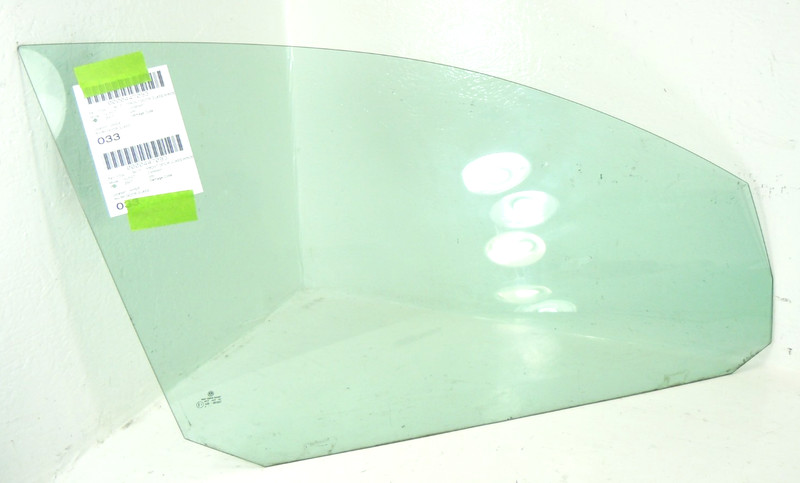 07-09 Volkswagen Golf GTI 4 DR Front Door Window Glass Pass Right OEM VIN K 8th