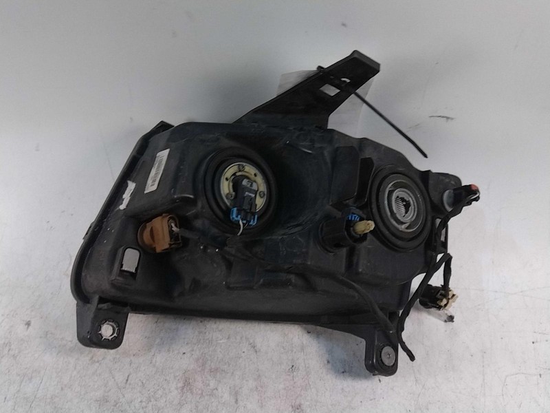Used Right Headlight Assembly fits: 2014 Jeep Compass black bezel Right Grade A