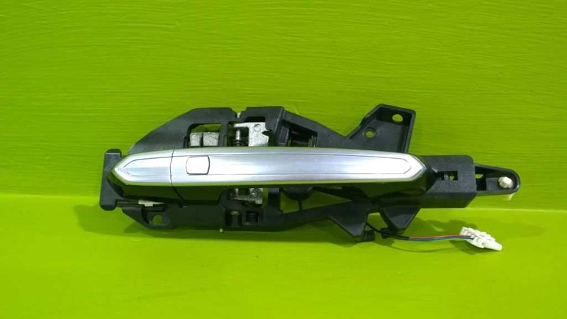 13 14 ATS DRIVER LEFT REAR EXTERIOR DOOR HANDLE OEM 3666-21