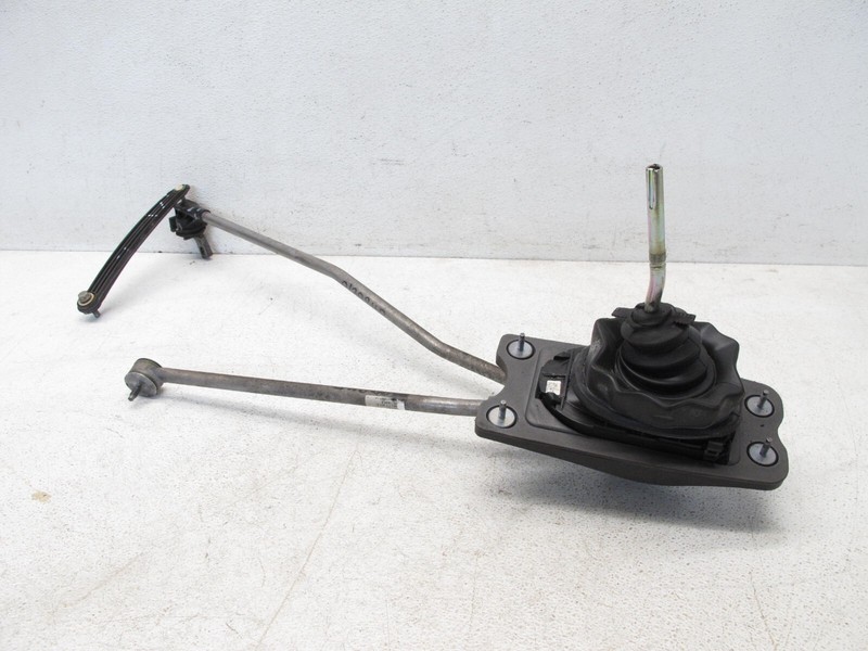 11-17 AUDI B8 A4 S4 A5 QUATTRO 6 SPEED MANUAL FLOOR SHIFTER GEAR SELECTOR OEM 01