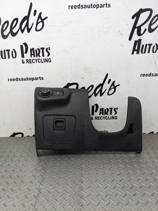 14 15 16 17 18 JEEP CHEROKEE Knee Bolster Trim Cover Headlight Fog Dimme 1157672