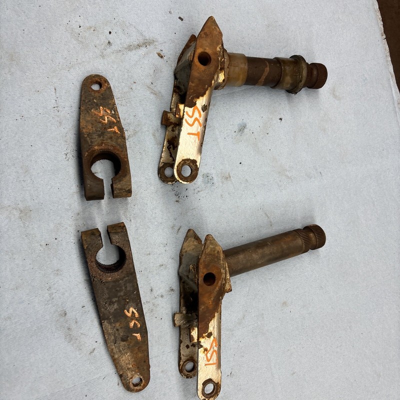 1976 - 1977 Sno-jetSST 440 Vintage Snowmobile Metal Ski Spindles