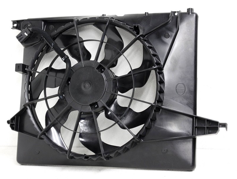 OEM Hyundai Santa Fe Sport, Sorento Radiator Fan Motor 25380-4Z000 Tab Chipped