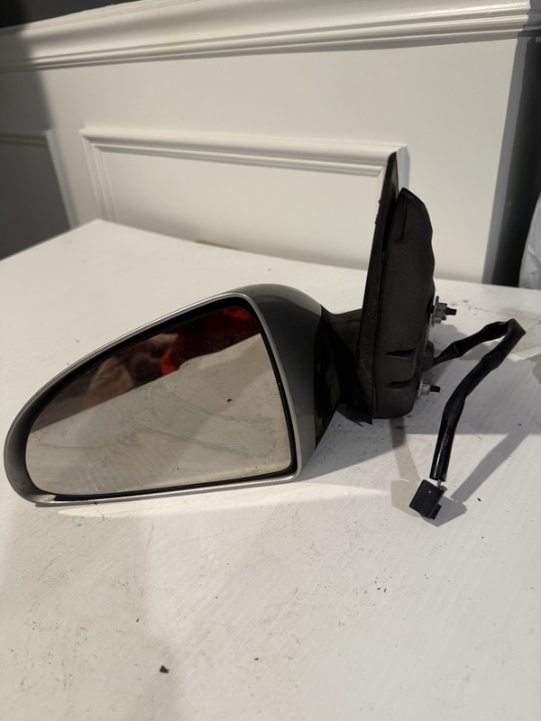 06-08 CHEVY MALIBU Left Door Mirror Power Manual Fold Drivers Side lh OEM SILVER