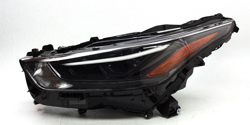 OEM Toyota Highlander L, LE, XLE Left Driver Side LED Headlamp Mount Missing