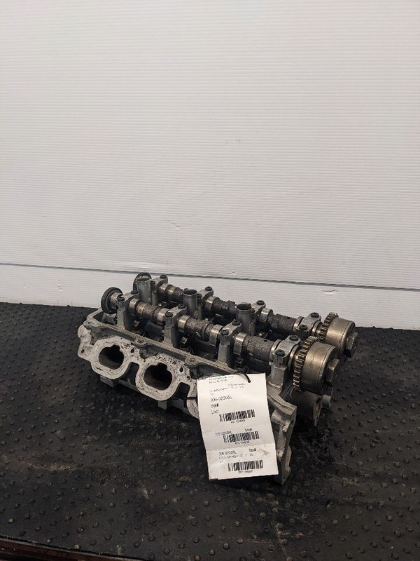 Driver Cylinder Head Classic Style 3.6L Fits 14-24 DODGE 1500 PICKUP 1194848
