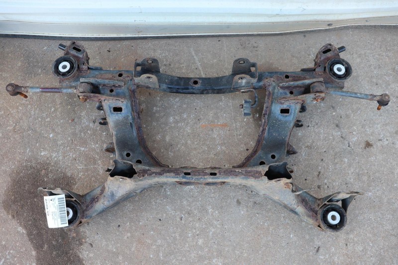 2008-2011 SUBARU IMPREZA 2.5L M/T REAR SUSPENSION CROSSMEMBER SUBFRAME OEM