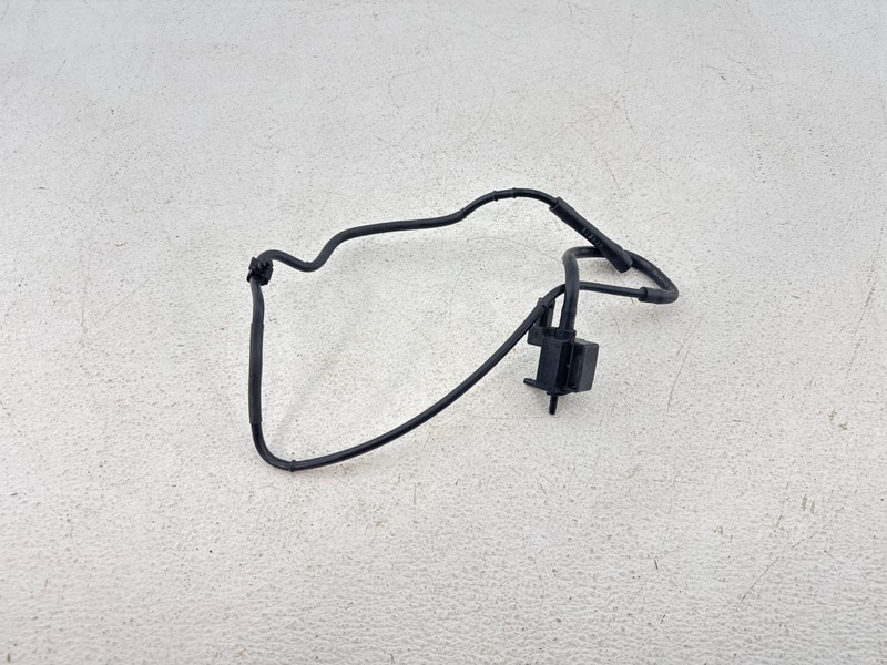 2018-2022 AUDI A4Solenoid Valve 06H906283J OEM W/HOSE