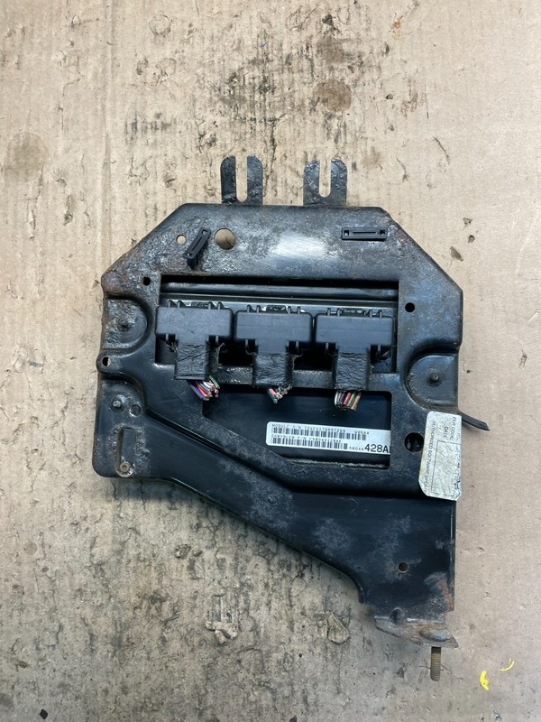 1999 Jeep Grand Cherokee 4.7L ECM ECU Engine Control Computer Modul T7150 DG