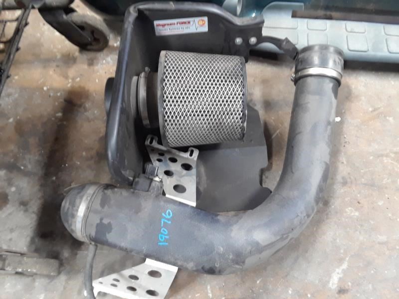 04-08 Ford F150 Pickup 5.4L V8 Air Cleaner & Tube OEM 5L1Z9A600AA