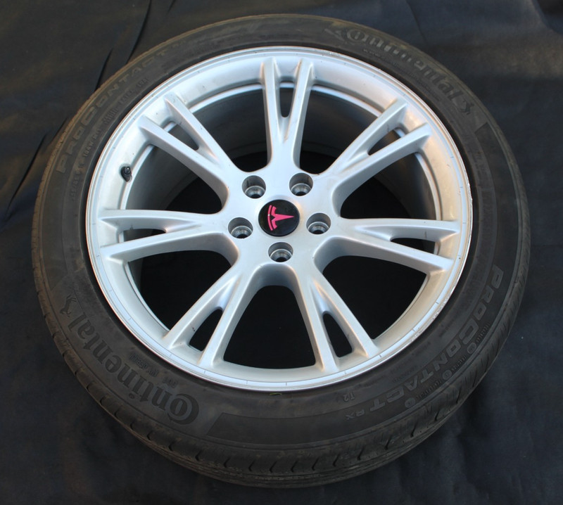 2020-24 Tesla Model Y Gemini 19" 19x9.5 Rim 7 Split Spoke Wheel TPMS Continental