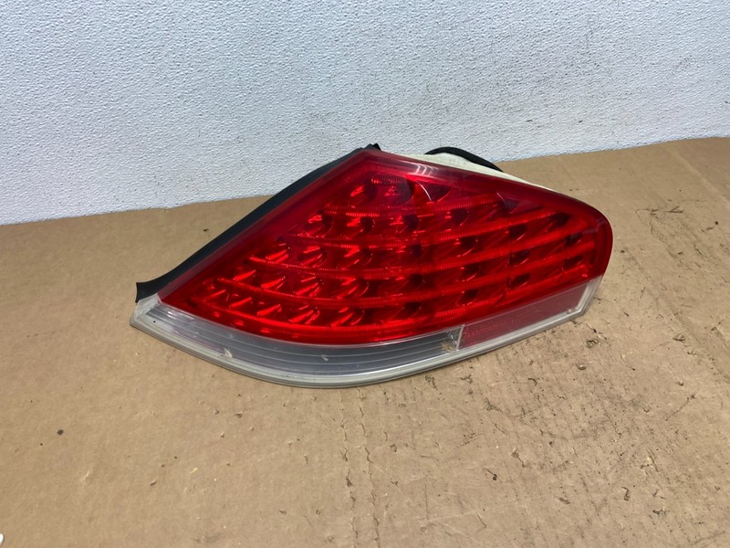 2004-2007 BMW 6 Series 650i 645i Right Passenger Side Tail Light Oem AD1413 DW