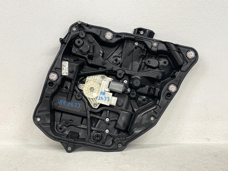 ⭐2017-2023 BMW 5-SERIES XDRIVE G30 REAR RIGHT WINDOW GLASS REGULATOR OEM LOT2533