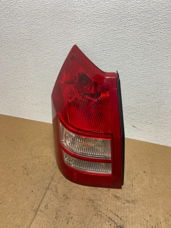 2005 2006 2007 2008 Dodge Magnum Left Driver Lh Side Tail Light Oem AC3493 DW