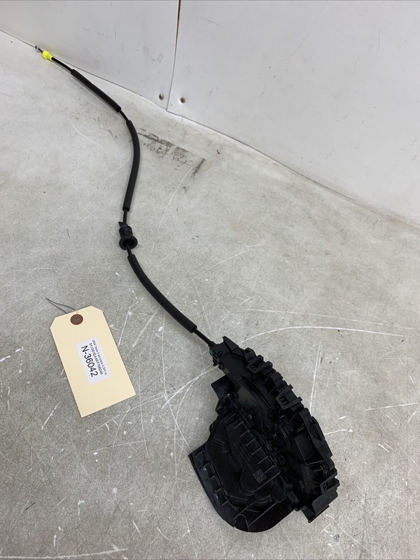 ⚡️24-25 Tesla Model 3 Rear RIGHT Door Lock Actuator 1738946-00-E 36042 B117